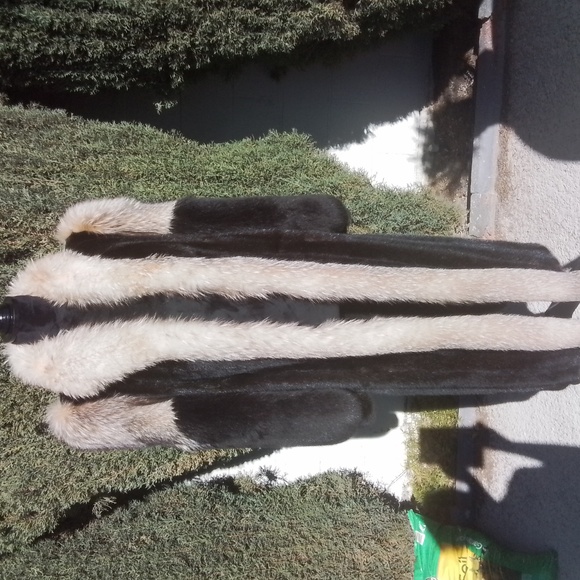 Custom Abrahamsons Mink And Fox Coat Not Off the Rack - Picture 5 of 15